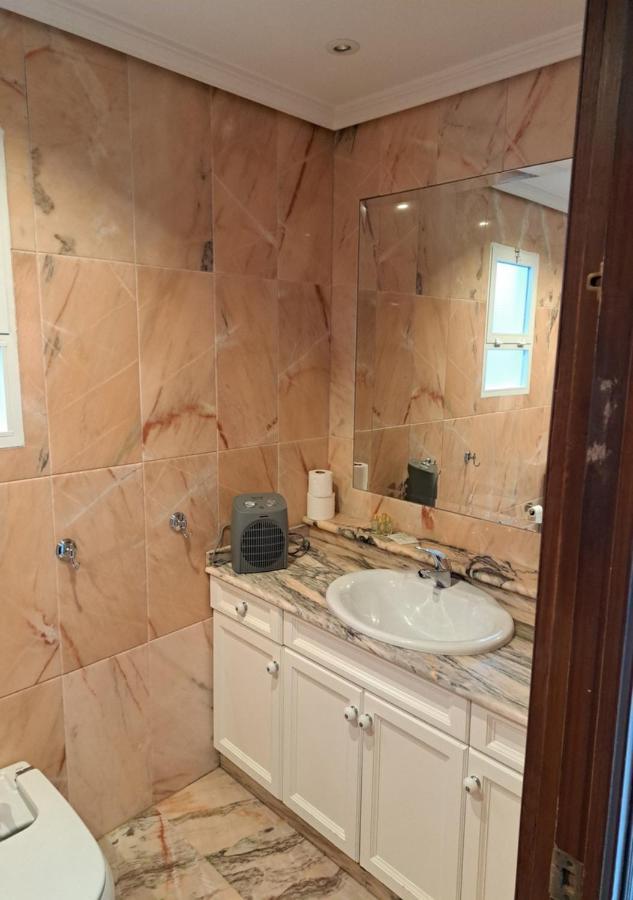 Encanto Urbano: Piso Centrico Totalmente Equipado Lebrija Esterno foto